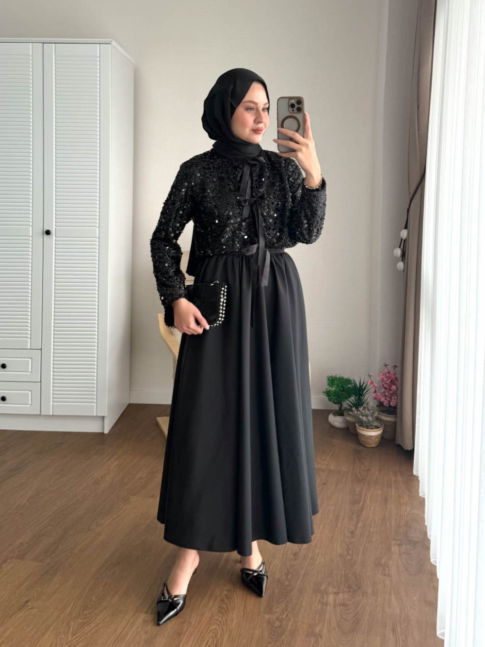 Pul Payetli Etekli Takım Siyah